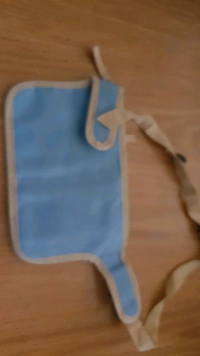 pochette banane bleu ciel - photo numéro 2