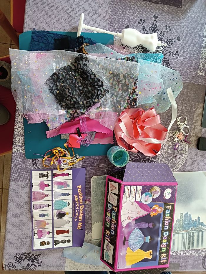 Fashion design kit