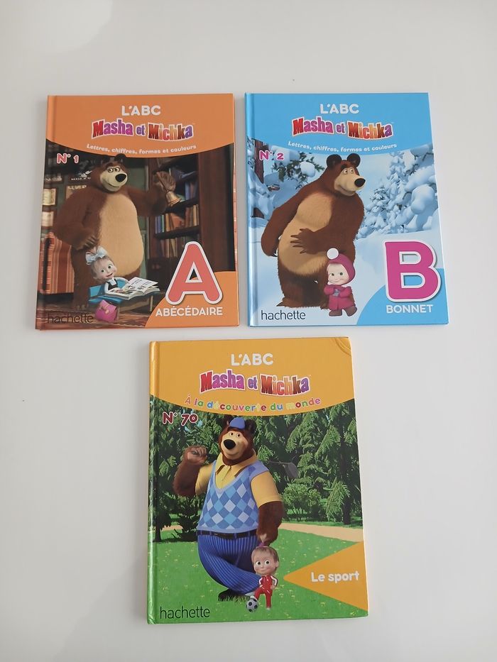 Lot de 3 Livres "L'ABC Masha et Michka" - Hachette - photo numéro 1
