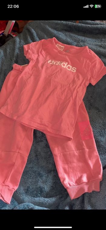 Ensemble adidas
