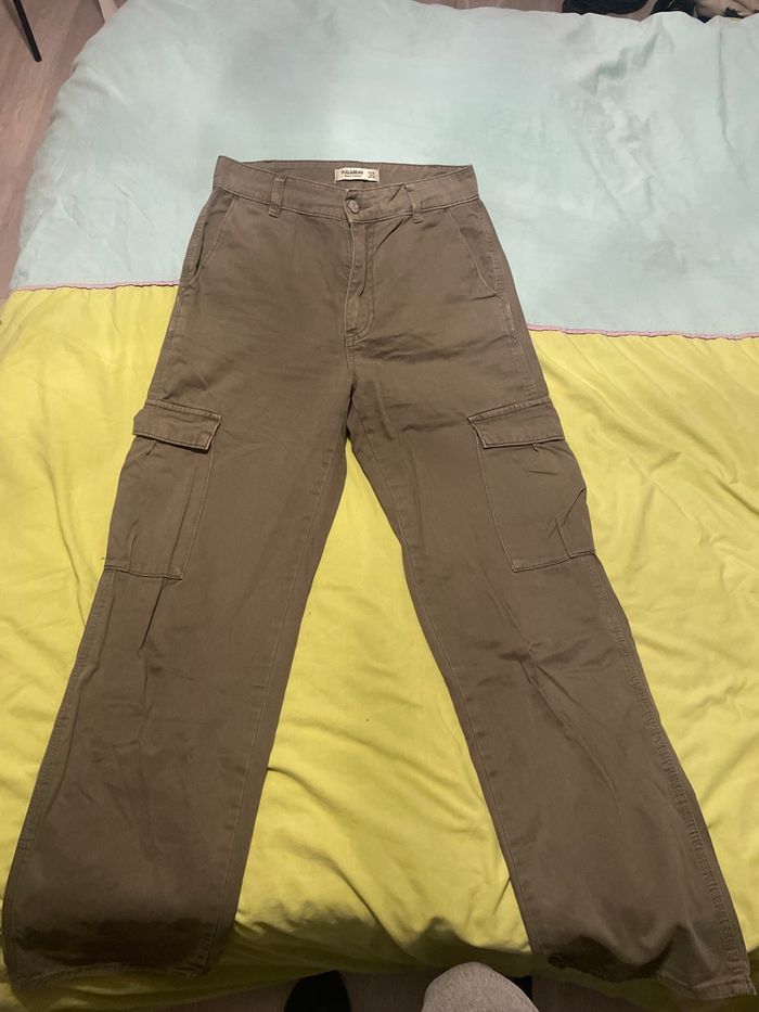 Cargo kaki