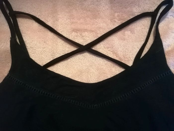 T-shirt noir jennyfer - photo numéro 2