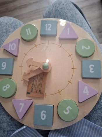 Horloge jouet enfant