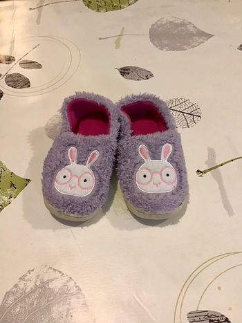 Paire de chaussons lilas blanc et rose taille 30: