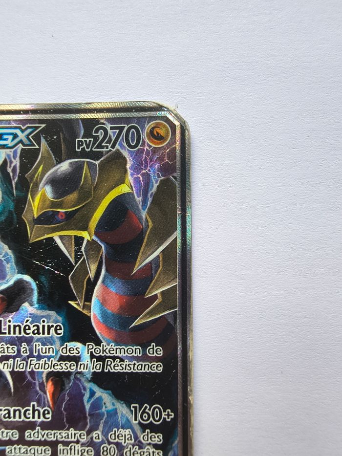 Carte Pokémon Carchacrok et Giratina GX SM193 - photo numéro 3