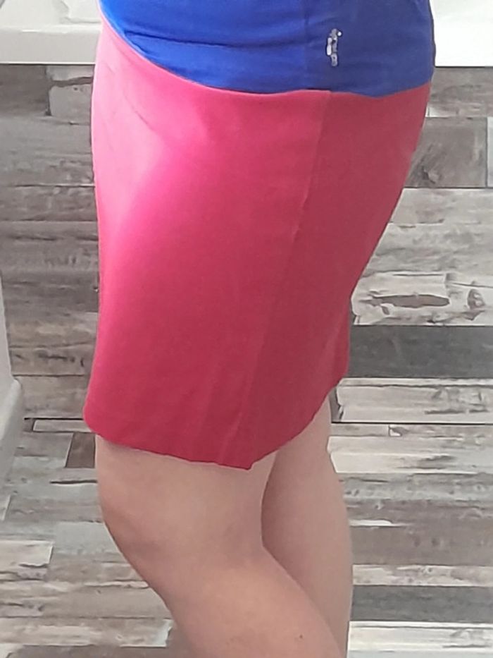 Jupe rouge - photo numéro 2