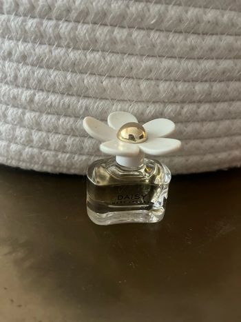 Miniature Daisy Marc Jacobs neuve