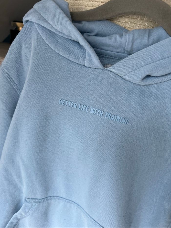 Sweat bleu