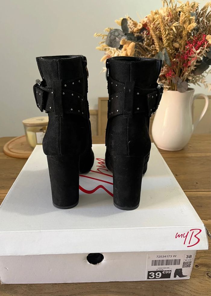 Bottines à talons pointues noires My B - photo numéro 5