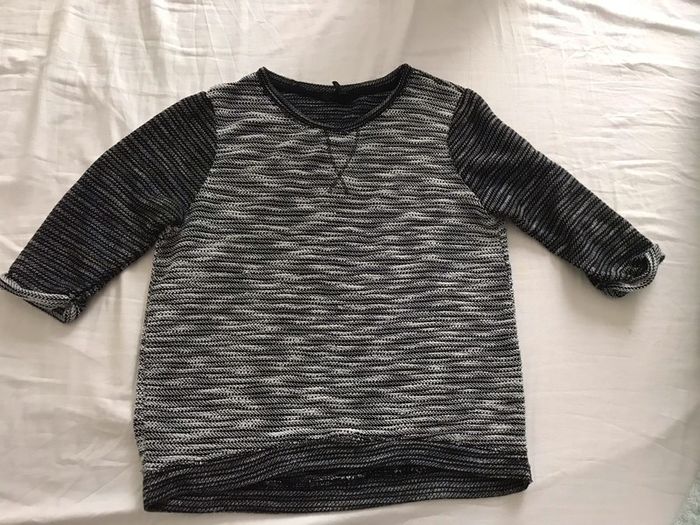 Pull noir gris et blanc t.s