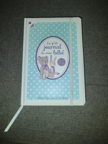 Livre "le p'tit journal de mon bébé"
