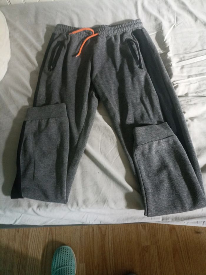 Pantalon survêtement