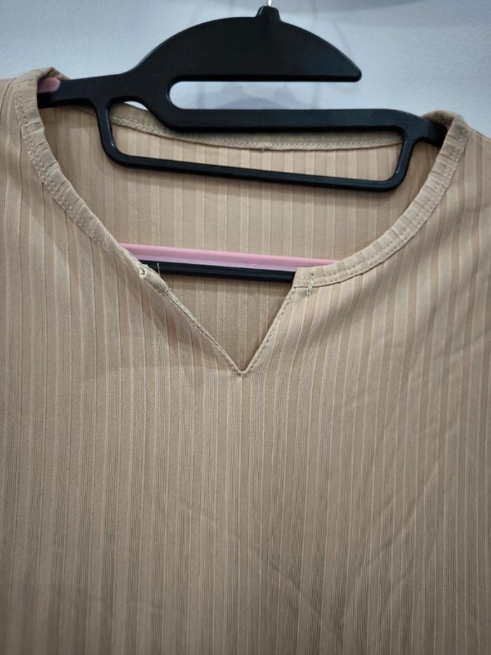 T shirt manches longues taille L neuf - photo numéro 2