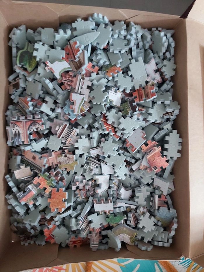 Puzzle 3D le donjon rouge . Game of thrones. - photo numéro 4