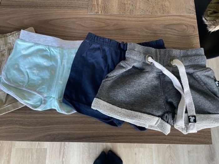 Lot shorts/jupe 18 mois - photo numéro 4