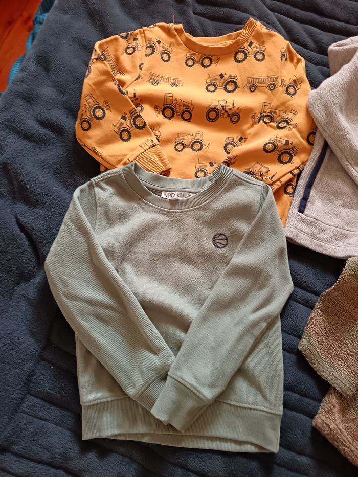 Lot 5 hauts garçon hiver - photo numéro 2