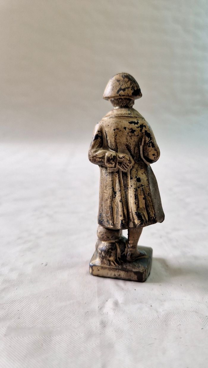 Figurine  / statuette  , empereur Napoléon - photo numéro 2