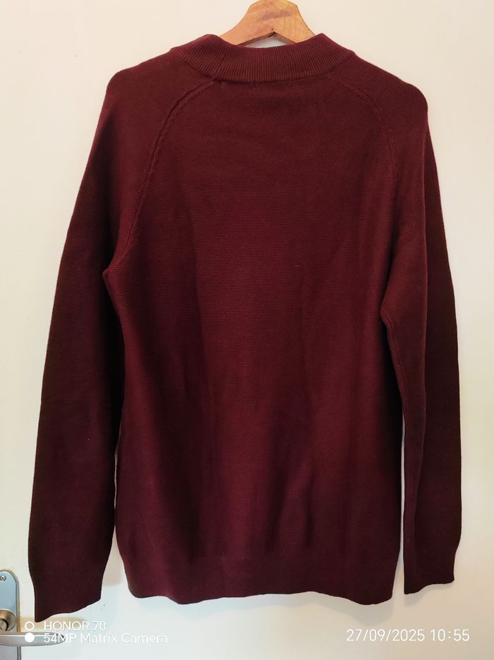 Pull bordeaux - photo numéro 8