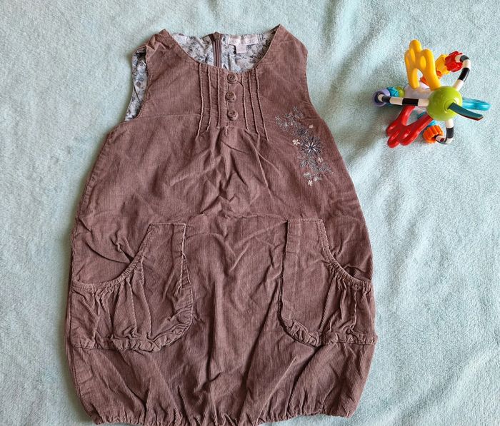 Robe taille 18 mois