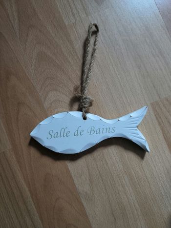 Poisson à accrocher à la porte de la salle de bain