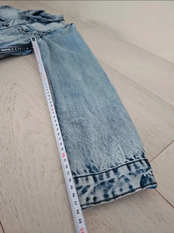 Veste en jean effet usé - photo numéro 20