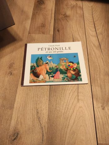 Livre : Pétronille