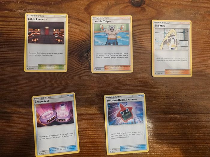 Carte pokemon dresseur Pokémon Beebs