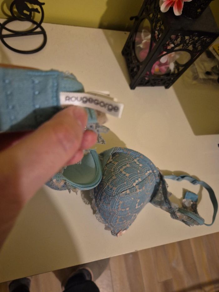 Soutien gorge - photo numéro 2
