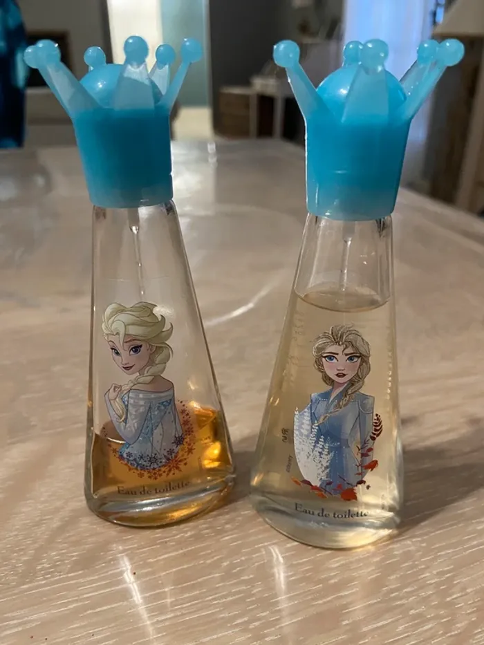 Lot la reine des neiges: parfum et accessoires cheveux - photo numéro 3