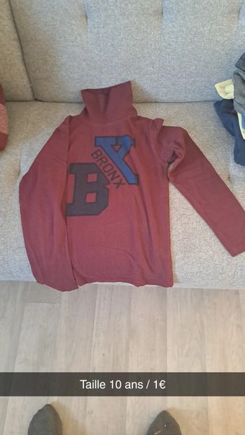 Pull col montant bordeaux