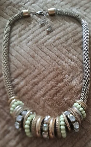Collier new look