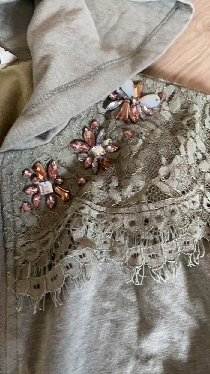 Magnifique gilet Twin Set neuf 14 ans - photo numéro 2