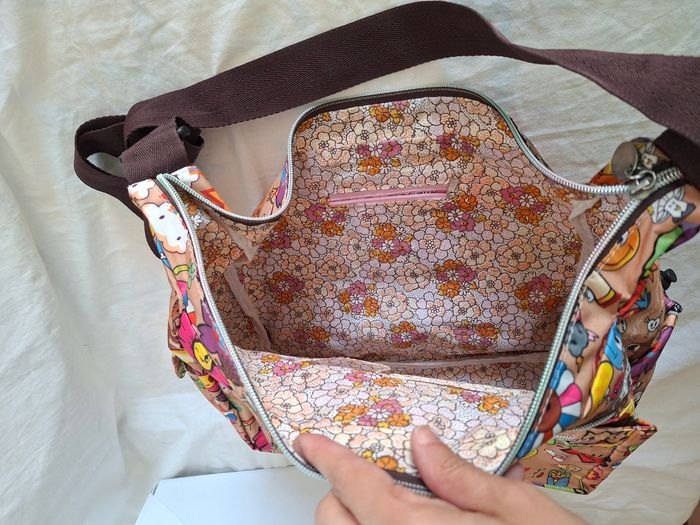 Sac avec smileys et personnages - photo numéro 5
