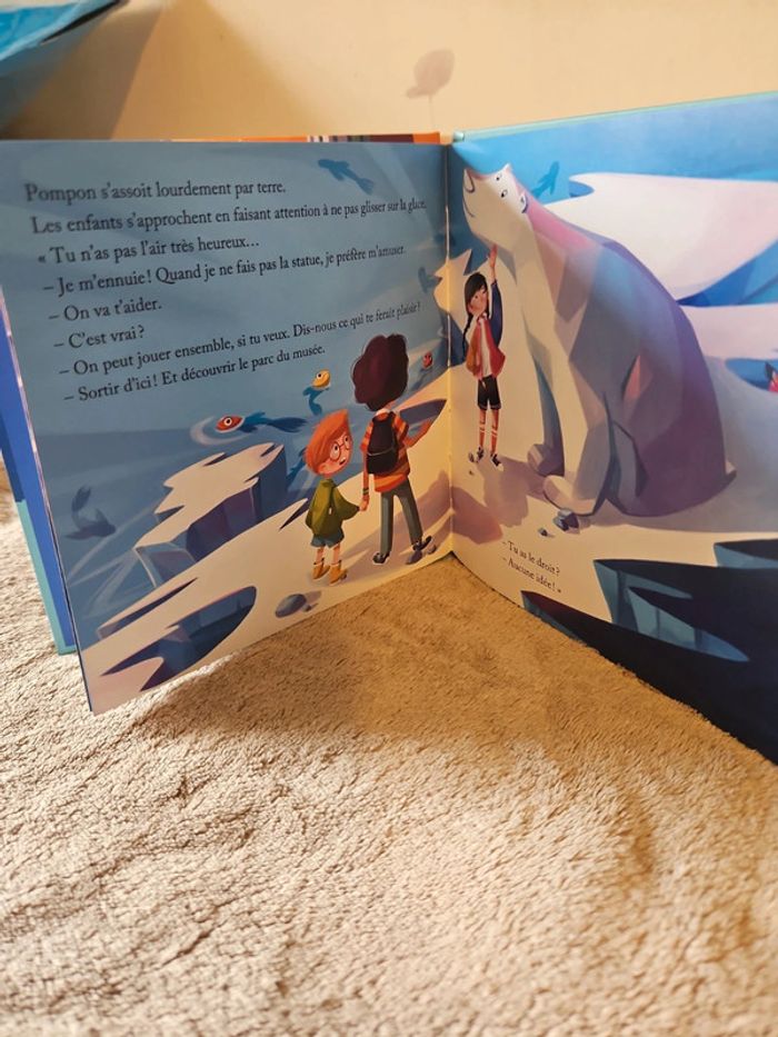Livre l'ours blanc Hachette- Neuf - photo numéro 3