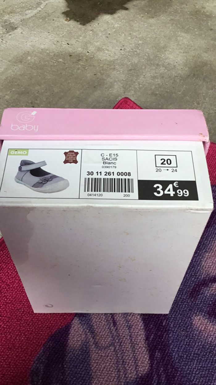 Chaussures fille taille 20 - photo numéro 3