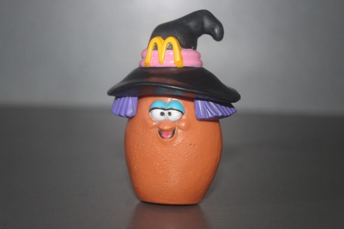 Figurine Sorcière Patate - Mcdonald's
