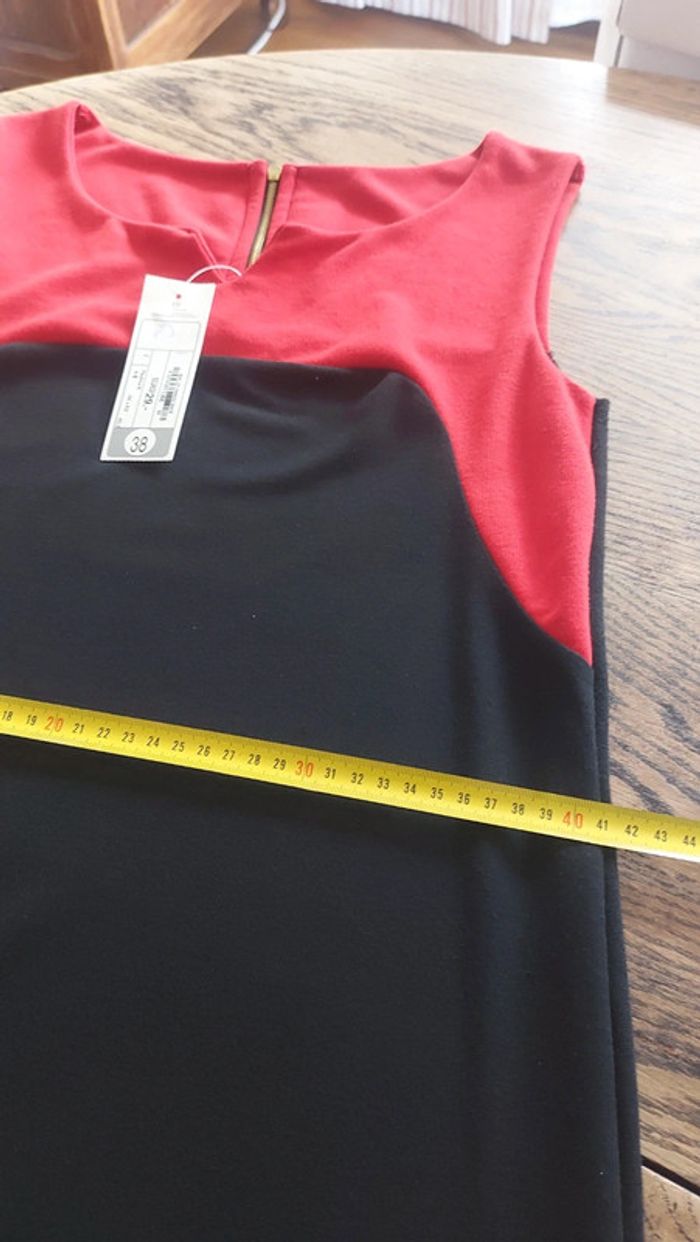 Robe Yessica rouge et noire t 38 neuve - photo numéro 12