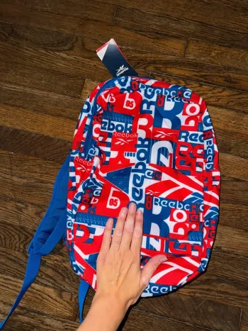 petit sac à dos Reebok neuf avec étiquette