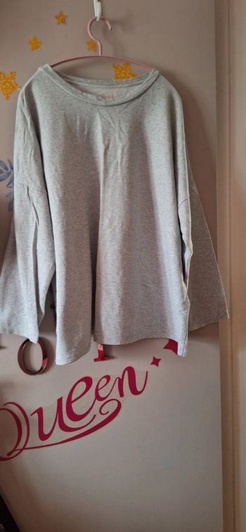 Ensemble jogging + pull très bon état