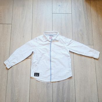 Tres jolie chemise blanche a pois. Garçon 5 ans. Marque Sergent Major