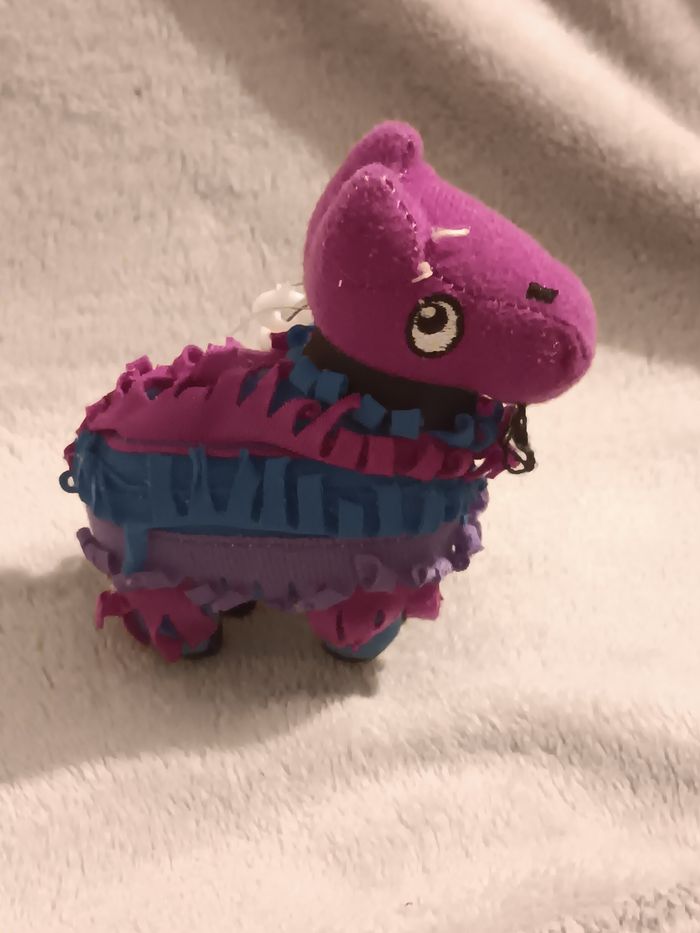 Porte-Clés Llama Piñata style fortnite - photo numéro 3