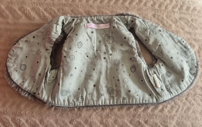 Veste en fourrure grise - photo numéro 3