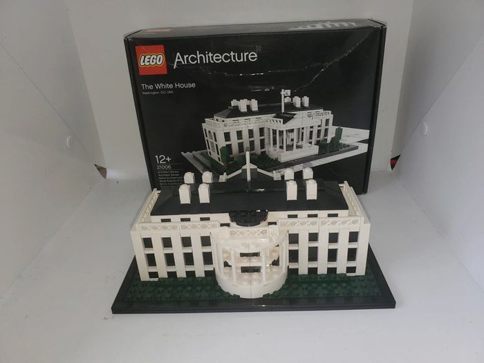 Vends lego Maison Blanche 21006.