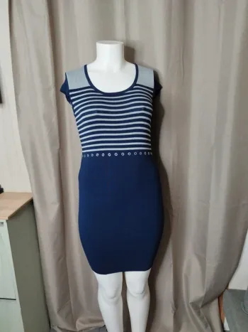 Robe élastique morgan
