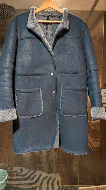 Manteau fourré bleu marine Galeries Lafayetre
