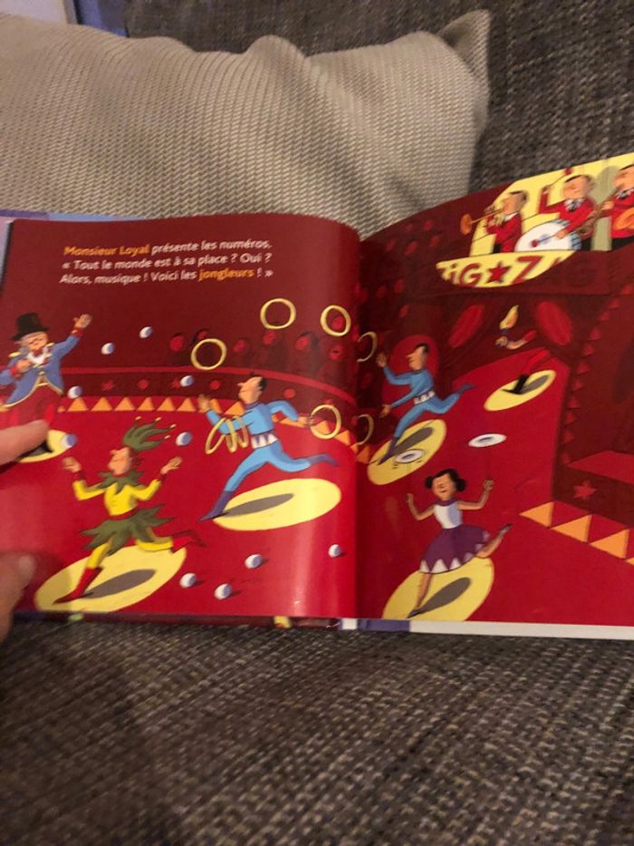 Livre le cirque - photo numéro 5