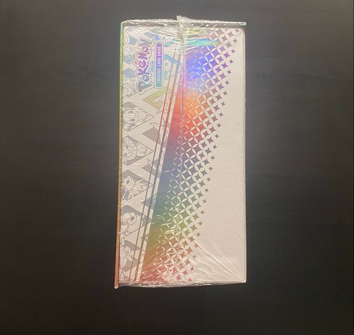 Collection Super Premium Pokémon (SPC) 8.5 Évolutions Prismatiques – Neuf - photo numéro 3