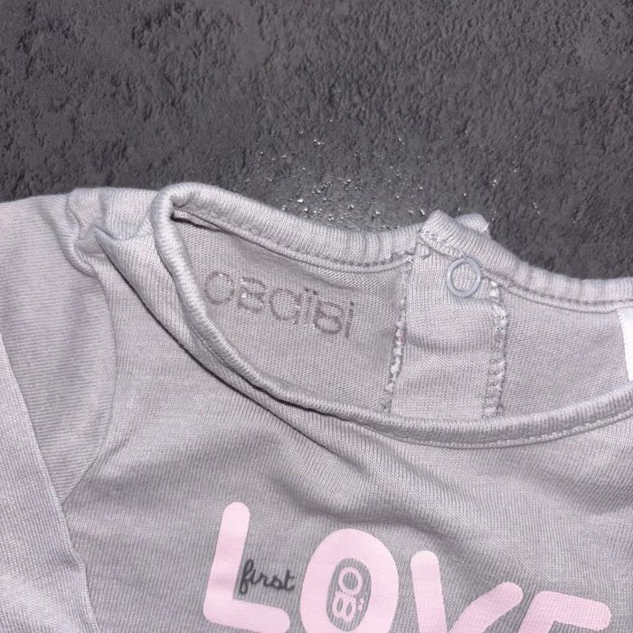 T-shirt love gris rose Obaïbi Okaïdi / 1 mois / Très bon état - photo numéro 3