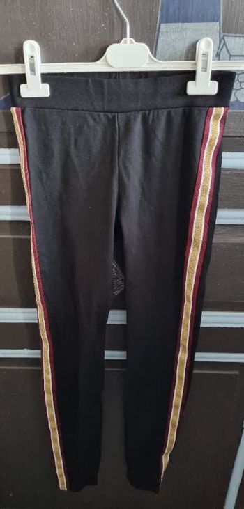Pantalon noir à bandes doré taille S