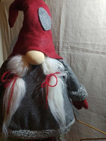 Lutin de Noel de 83 cm de haut.